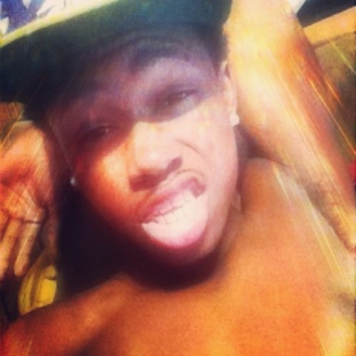 Im gay  i love to suck dick  sexy dudes fwm:)