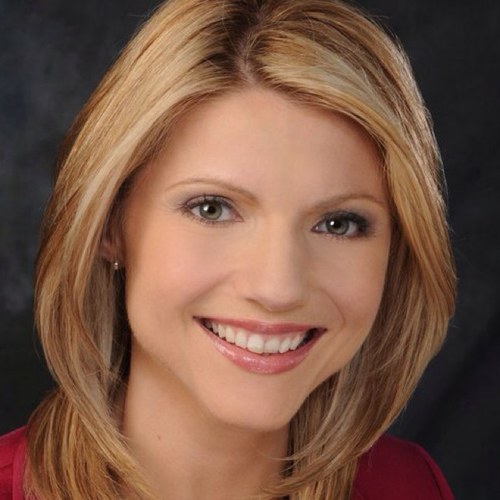 Freelance Anchor at News 12 CT. Syracuse grad. Yankees fan.