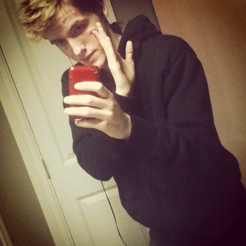 If you dont like me, tough shit. It's just me, myself and I. :) #teamfollowback