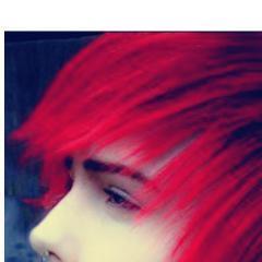 Um simples Killjoy and Idiot, que ama uma menina super kawaii, Sentimental, e que ama Rock \m/