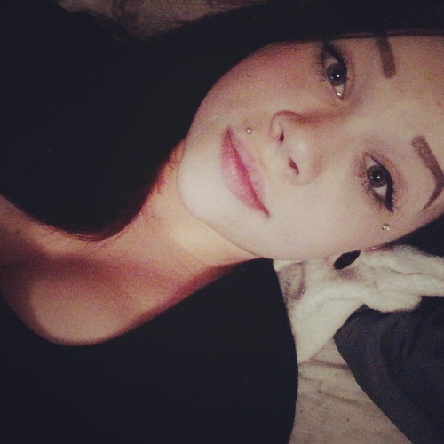 Milk_treee's profile picture. Tea enthusiast, queer, and a leo. There's not much to me.