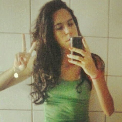 Honestidade nunca será demais. Sua moral não se ganha, se faz. ;p WhatsApp : 9672-5419