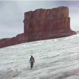 URodri15's profile picture. 