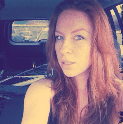 MelaRousse's profile picture. Grande. Rousse. On aime, ou pas. :)