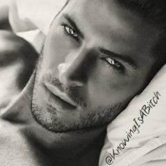 ||ON HIATUS|| I finally have @QuilsGravity.. She's all mine. What am I supposed to do? Just let her slip away? [18+ RP]