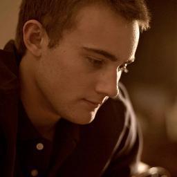 Colorado College 
Blogger/Entrepreneur