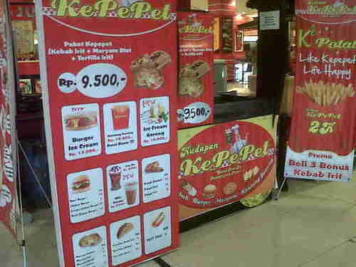 like kepepet, life happy (kebab, tortilla, roti maryam, burger, hotdog, kentang goreng, dll) @MOG Lt.3, Giant Sawojajar, Alfamart Sentani Sawojajar