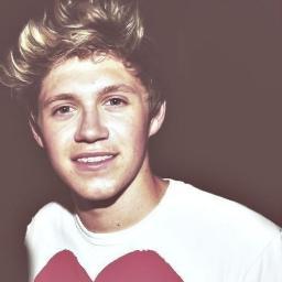 #Directioner  15 yr old (;    Follow back everyone.