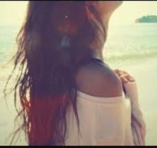 BrunettBiitch's profile picture. 