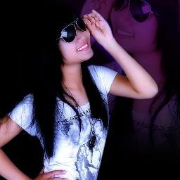 Follow aja , just mention langsung Follback :)