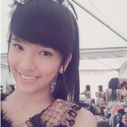I ♥ JKT48. I ♥ study. I ♥ mommy. I ♥ everything funny. Lets dance!!

Solo · http://t.co/ZJrYD99xTm