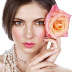 Belanja Bunga Online & Kami Kirim: Bunga Rangkaian Meja, Papan, Standing Flower, Anniversary/Birthday http://t.co/I3gv6147QB Ph.543-61-999 WA: 0813-100-100-96