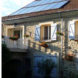 gitedemontagne's profile picture. Niché au coeur de la vallée du Champsaur dans les Alpes du Sud, le gîte Le Rouchassier vous accueille été comme hiver pour profiter du calme de la montagne !