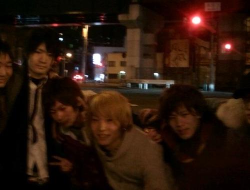 学芸／同志社・法(2回川口ｾﾞﾐ)／ ｻｯｶｰ／ｻｰｸﾙ→Ferret f.c(ﾌｯﾄｻﾙ) と法研 ／ みすちる／UVERworld／清水翔太／EXILE などなど／ LINE→torres0426