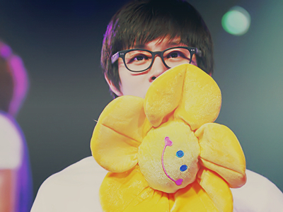 คิมฮีชอลคัมแบ็คอะเกน. 엘프♥.