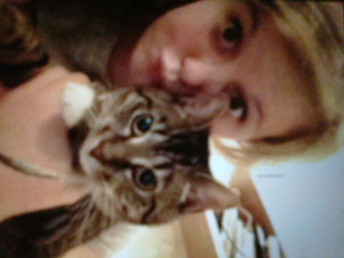 abbiecorderoy's profile picture. be yourself, not who others want you to be, say it how it is, not how it should be said.