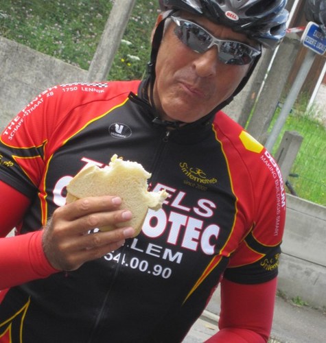 Daniloke a man- a bike ex-pro cyclist in the '80s today CEO kar-dan bvba your lifestyle, your choice , coaching gewichtsbeheersing en actieve levensstijl
