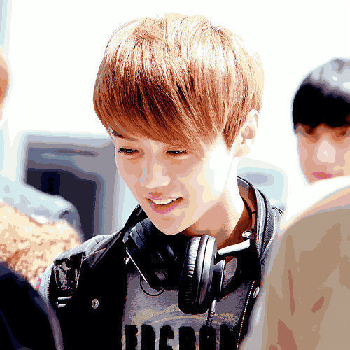 the only and one gentleman, EXO-M's Xi Luhan.