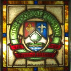 La plus petite municipalité du Canada / Canada's smallest municipality. Minutes from Montreal and far from city life!