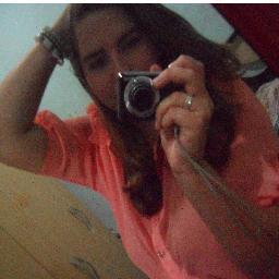 Santista , Ariana , 15 anos , Loca Fanatica por @bigtimerush , Amo dms The Vampire Diares, adoro a Saga Crepúsculo e Harry Potter ♥