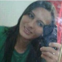 Uma lágrima nos olhos nem sempre indica tristeza assim como um sorriso no rosto nem sempre indica alegria.