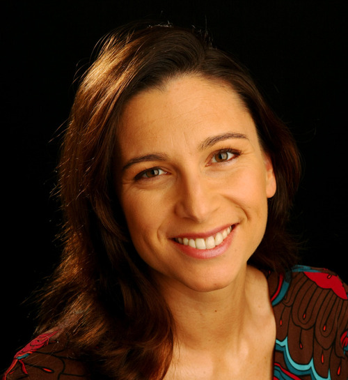 checkman's profile picture. Storyteller, communications strategist, recovering journalist; former consumer affairs reporter; smarty pants; science nerd.