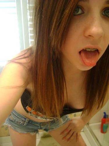 I'm reeeeally outgoing, I can talk about  literally EVERYTHING! (Which sometimes isn't that good :D) Also I'm #teamfollowback #follow4follow