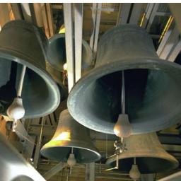 Différents sons de cloches, mais au final une harmonie!
Chrétiens de Bruxelles. On aime la bière. Et les autres aussi.
