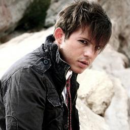FC:Simon Curtis