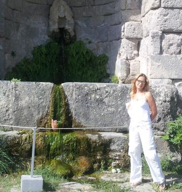 cominterna39's profile picture. 