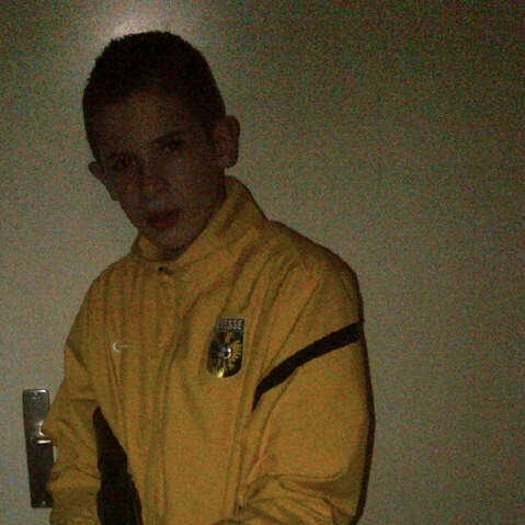 artiest/voor boekingen djlars99@hotmail.com