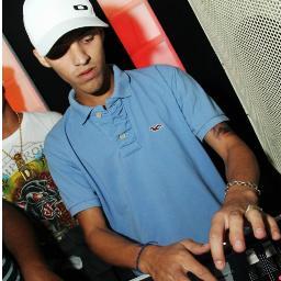 Facebook http://t.co/SMHu35gTp2
Dj Céllo  Id 64*111523