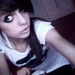 Dianare88831040's profile picture. Me gusta el arte, la música, el teatro, soy muy social, enamorada mil de un solo chico y me gusta saber que nadie sabe que are y desare.