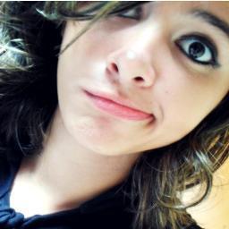 Quem se descreve se LIMITA :*