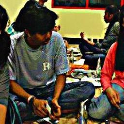 Jangan melihat SIAPA yang MENGATAKANNYA ,tetapi lihatlah APA yang DIKATAKANNYA !!! # A L I F U R U # SATU DARAH MALUKU #