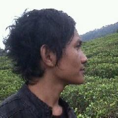 jangan pernah marah kepada orang yang kita sayang..(y)