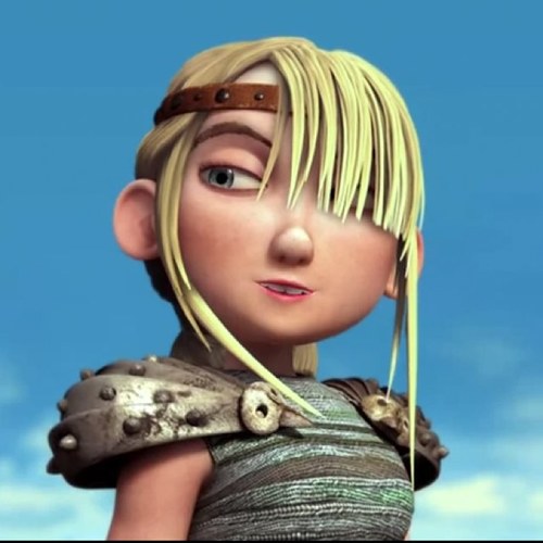 The names astrid, my dragon is stormfly the deady nadder, very few know i have a crush on hiccup