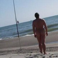 Clotheslessnz (@chuckie34n) 's Twitter Profile Photo