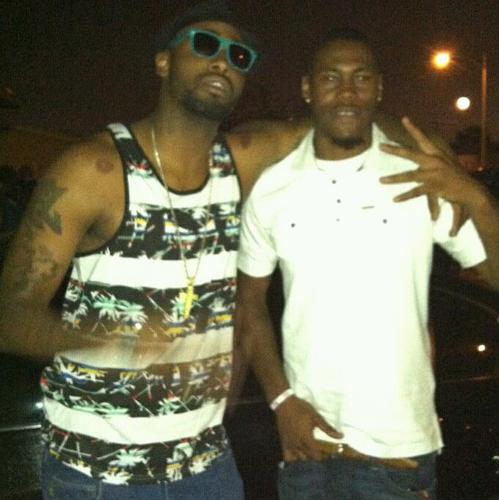 Tae4Fingaz's profile picture. 21 years old straight out the Veg with it.! A very blessed & humble individual. Real calm, cool, collective with a laid bck personality . #BallaBoy$