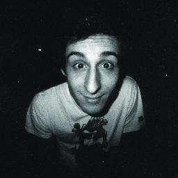 andrecate's profile picture. 