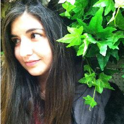 VeronicaParragu's profile picture. Una mujer amante de las simplezas de la vida, la literatura y el chocolate... ¿Es necesario agregar algo más?