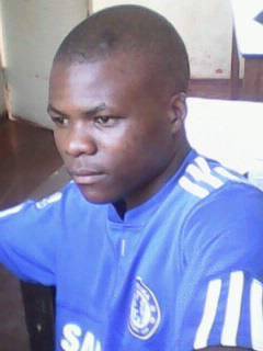 Im Moris Makina a male adult aged 23years ,residing in Bindura n employed @ ZRP as a constable,single n  searching!