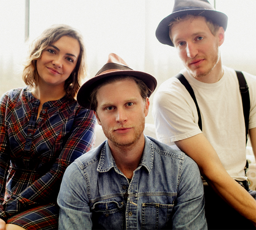 @thelumineers FOLLOW ME PLEASE