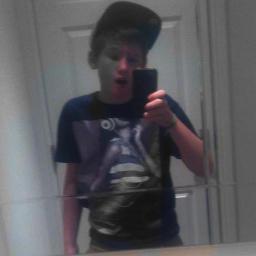 LukeeSwag's profile picture. I'ᴍ ᴊᴜsᴛ sᴏᴍᴇ ᴘʀᴇᴛᴛʏ ᴡʜɪᴛᴇ ᴋɪᴅ ᴡʜᴏ ʟɪᴠᴇs ɪɴ ᴛʜᴇ Uᴋ ᴀɴᴅ I ʟᴏᴠᴇ ᴛᴏ ᴇɴᴛᴇʀᴛᴀɪɴ ᴘᴇᴏᴘʟᴇ!