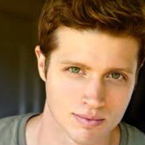 Micah_Parker_'s profile picture. Escaped home and joined the Army. I miss my little sister and brother... Most of all i miss my loving mother. (RP)