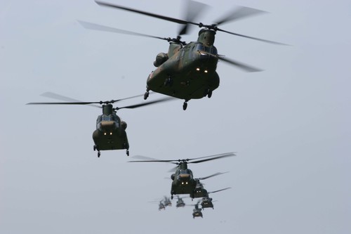 旧式CH-47Jなので、発言の信憑性は低いです。
プロ市民や労組とノイジーマイノリティが大嫌いです。ブルーリボンバッジ着用中。身障者手帳あります。健康保険３割負担です。ご不満の点がありましても、我慢して下さい。尚、積極通報派で、目障りは報告します。