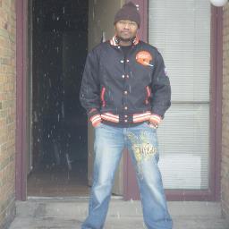 I produce and make beatz.#whoanswerswhennaturecalls BeatGeekJones