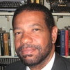Chair & Professor, Multimedia Journalism Dept, Morgan State University. Research interest, AI, digital journalism, & 5-G. Author of The Digital Media Pyramid.