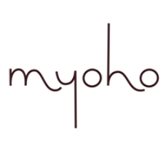 Myoho is the passion child of Kiran Jaisinghani and Meghna Agarwal. A showcase culling the essense of Indian handlooms and marrying them with modern sensiblity.