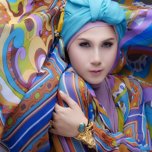 Official Twitter Account of Marini Zumarnis